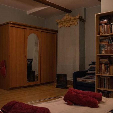Kurbrauksim Windau Rooms 벤츠필스 외부 사진